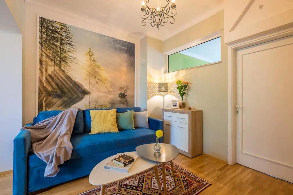 Funky Fresh Place In The Heart Of София Екстериор снимка